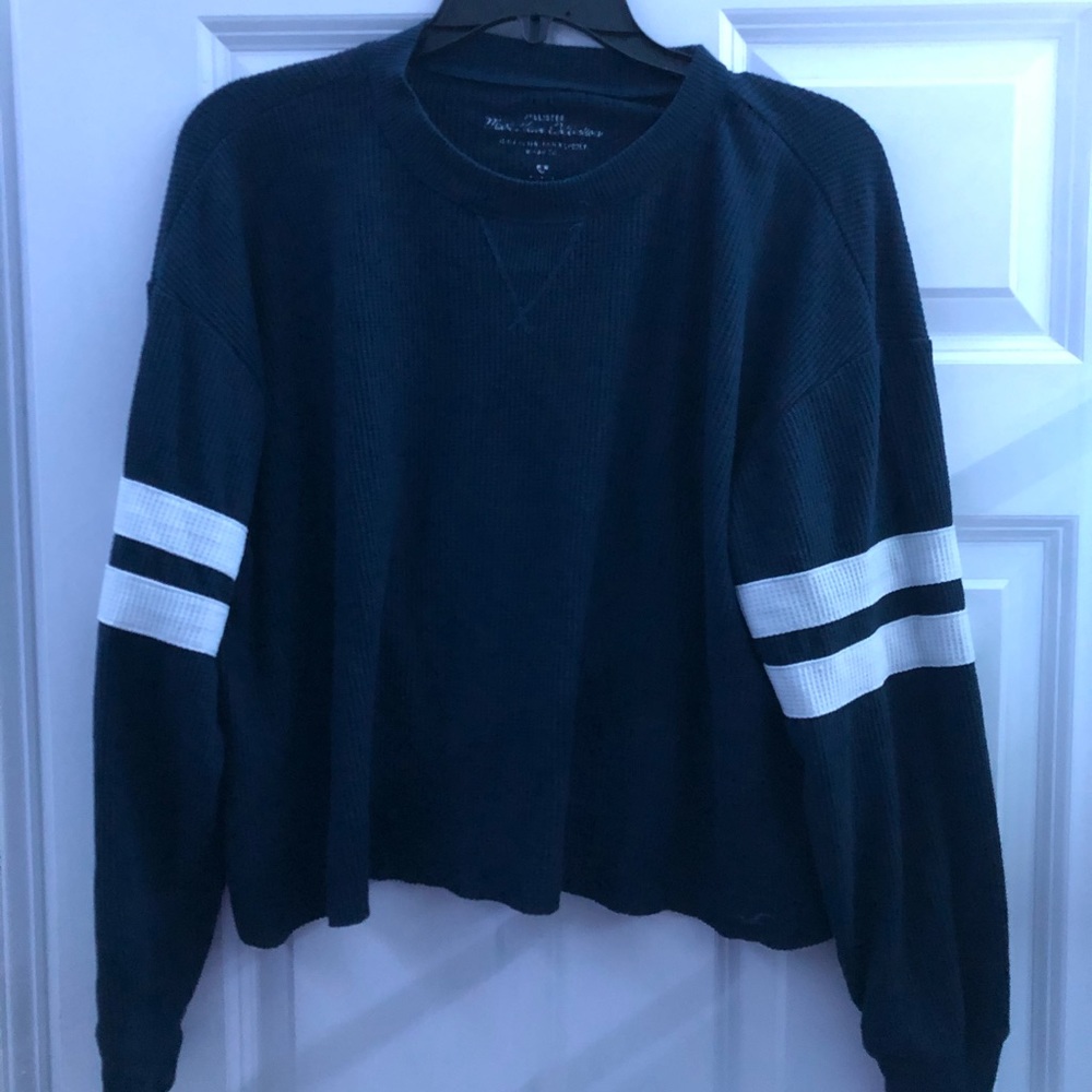 hollister longsleeve tee